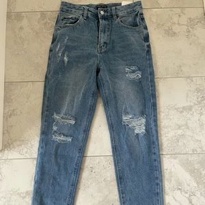 Shein straight leg jeans size 29. New with Tags